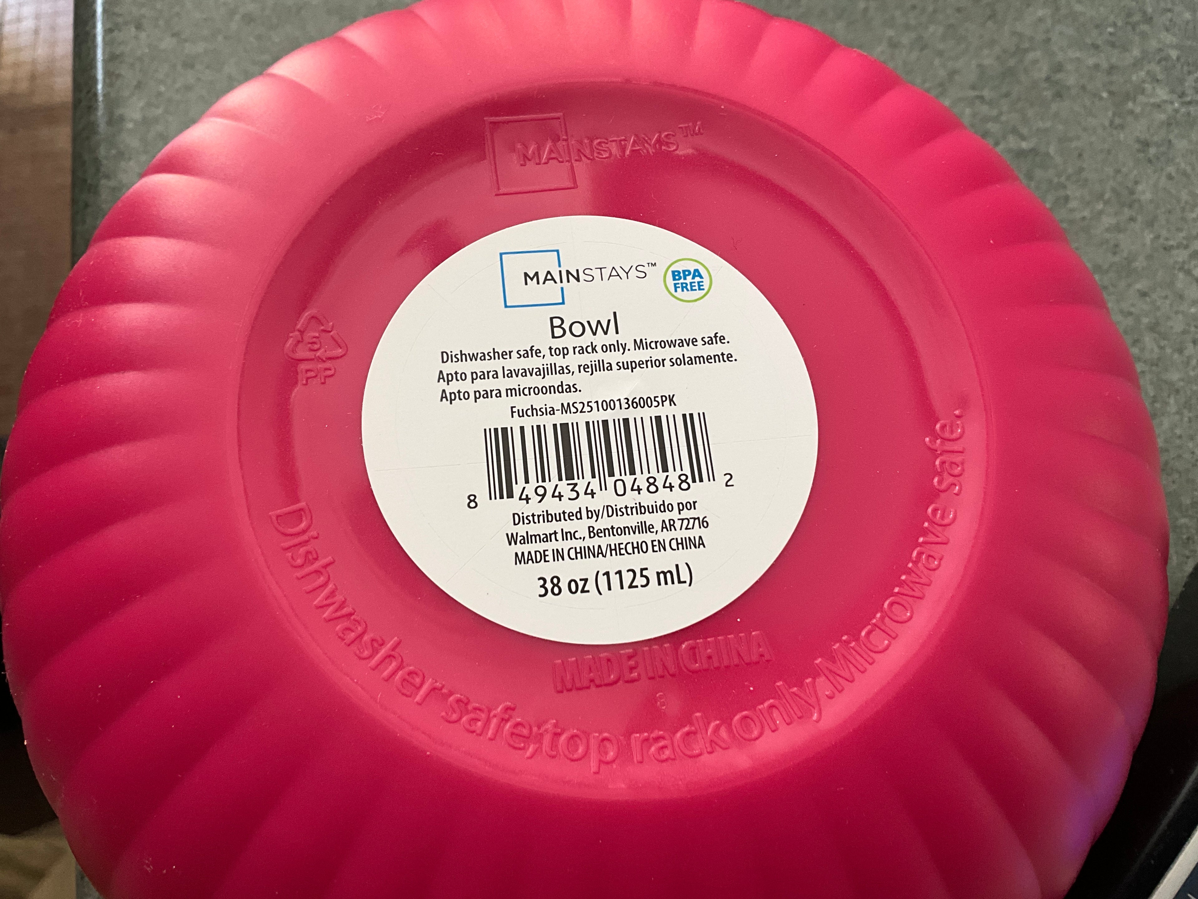 Plastic bowl